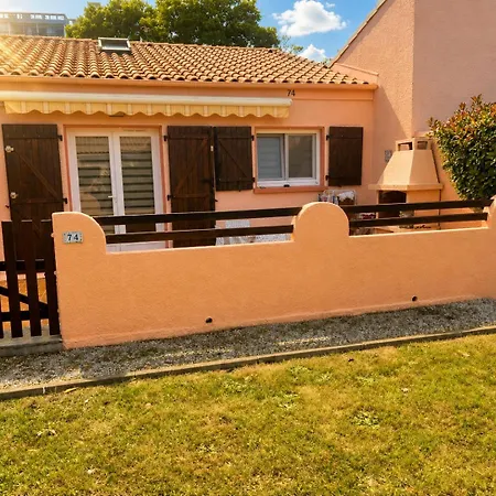 Charmante Maison De - Confort - Parking - Proche Plage, Commerces Et Animations アパート *